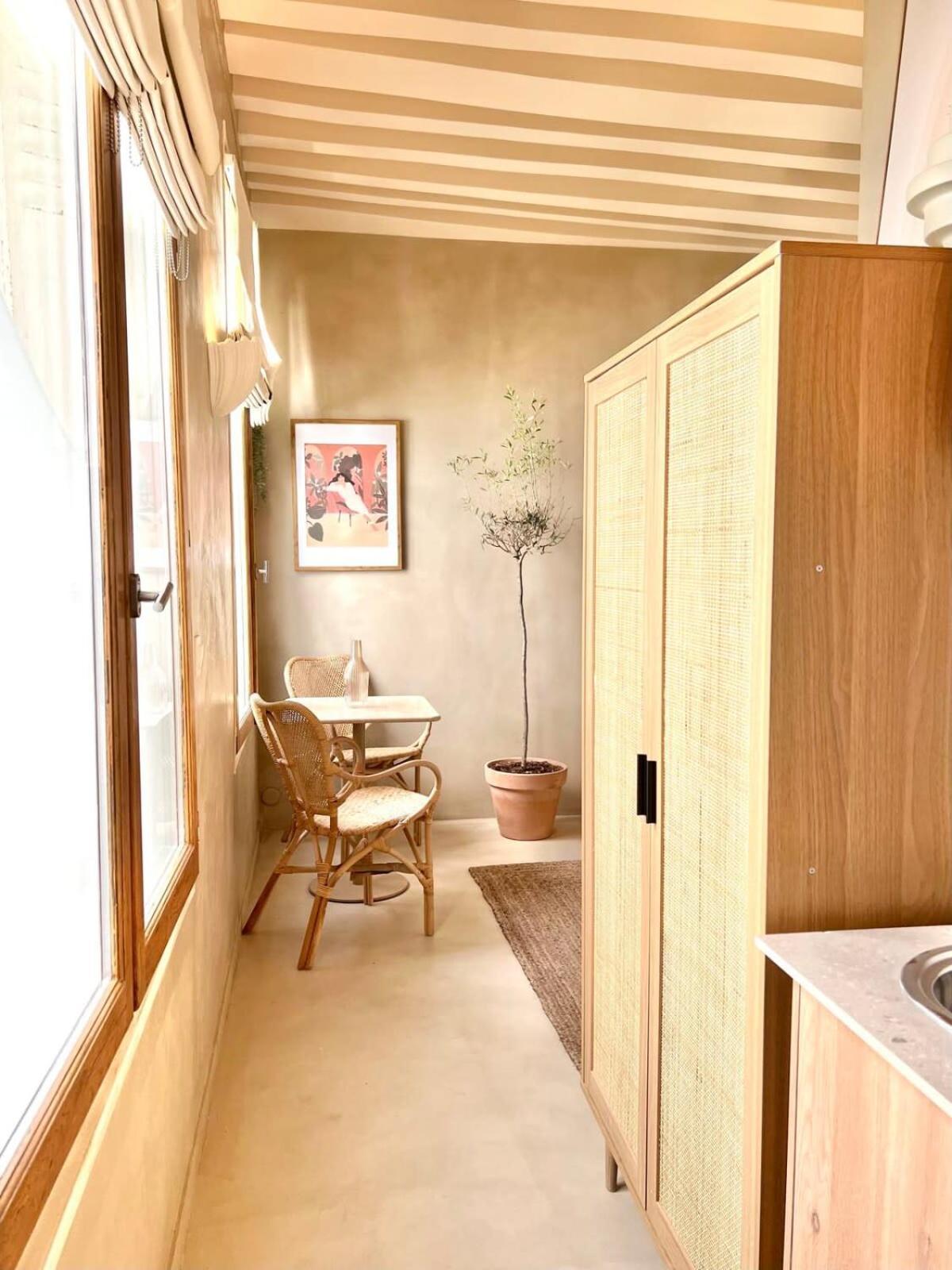 Studio De Charme Pour Un Sejour En Amoureux - 2P - Flat-Guest París Exterior foto